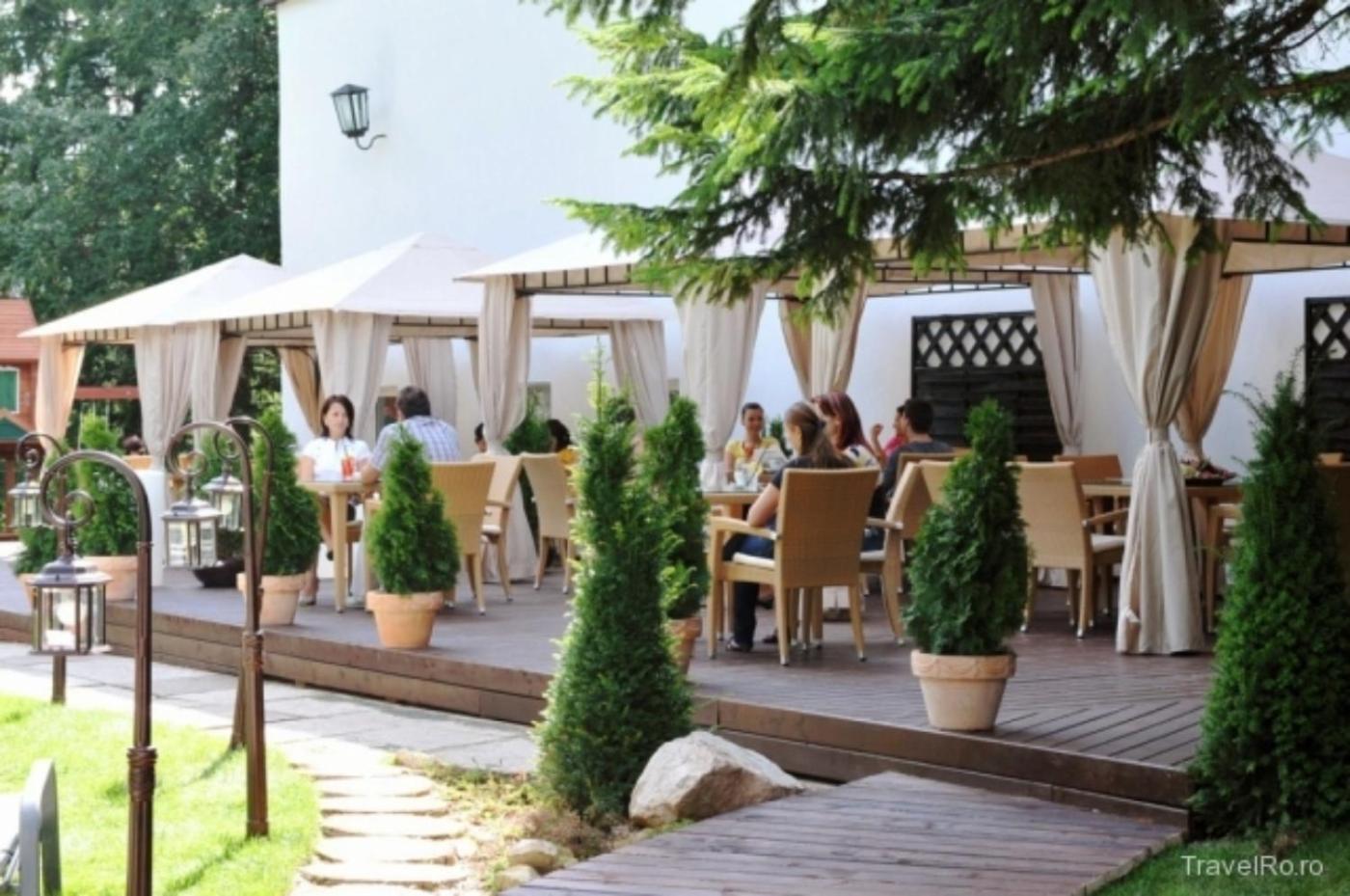 Alpin Aparthotel 2302 Poiana Brasov Eksteriør billede